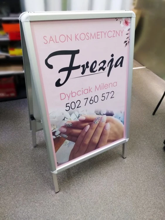 Potykacz salonu kosmetycznego